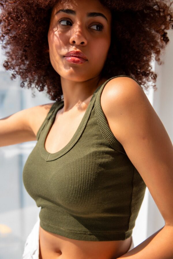 Crop top με πλέξη ριμπ - Χακί - Image 4