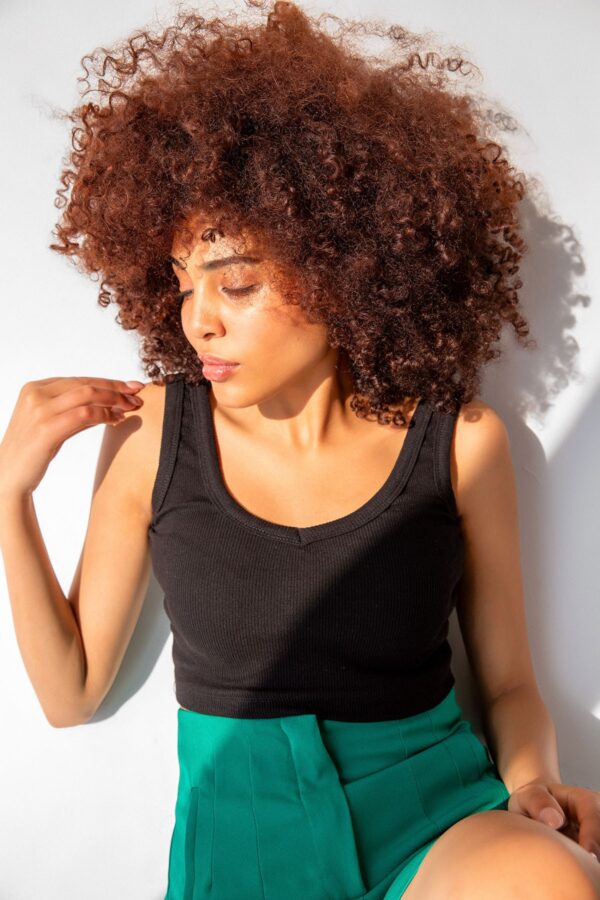 Crop top με πλέξη ριμπ - Μαύρο - Image 3